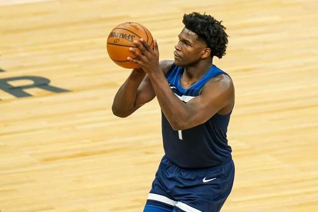 烈竞争中脱 烈竞争中脱