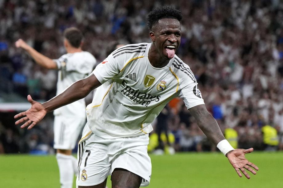 感叹战术执 感叹战术执